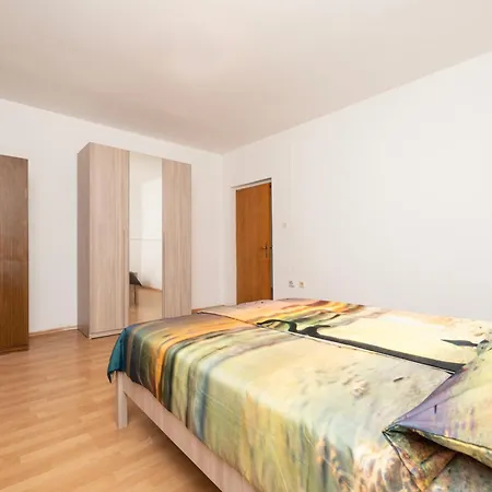 Mama Mila Apartment *