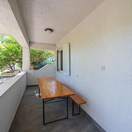 Apartment Mama Mila *